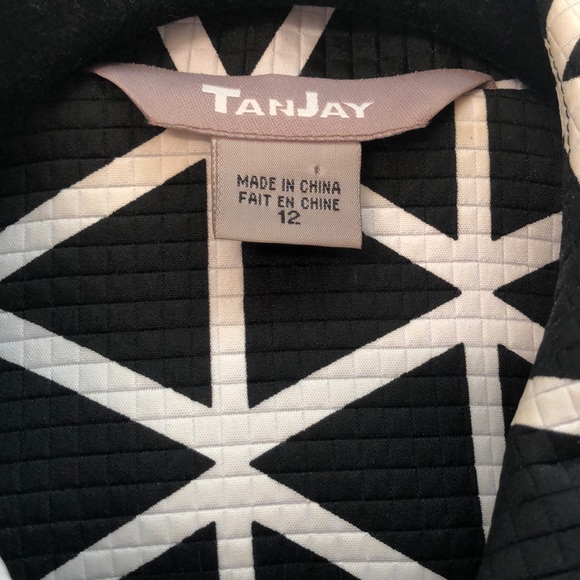 Classy Mid-weight Jacket - Picture 2 of 5